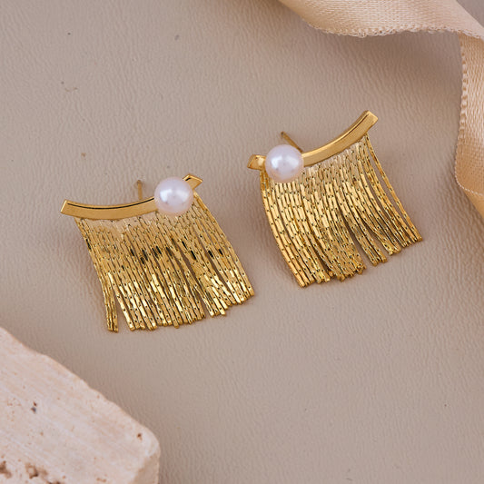 Golden fringe studs with pearl tops