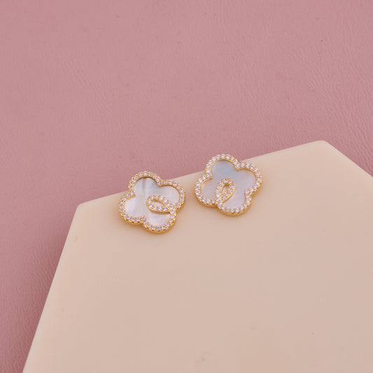 Elegant Clover-Inspired Stud Earrings with Crystal Outline