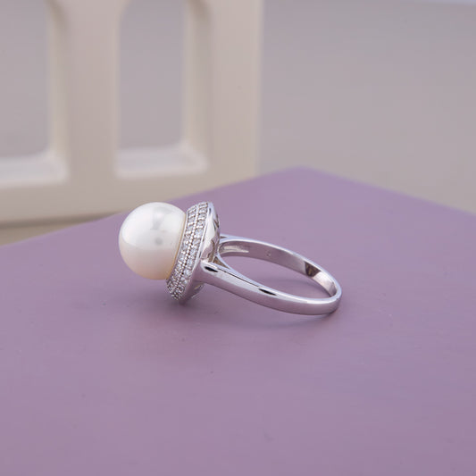 Halo Pearl Ring