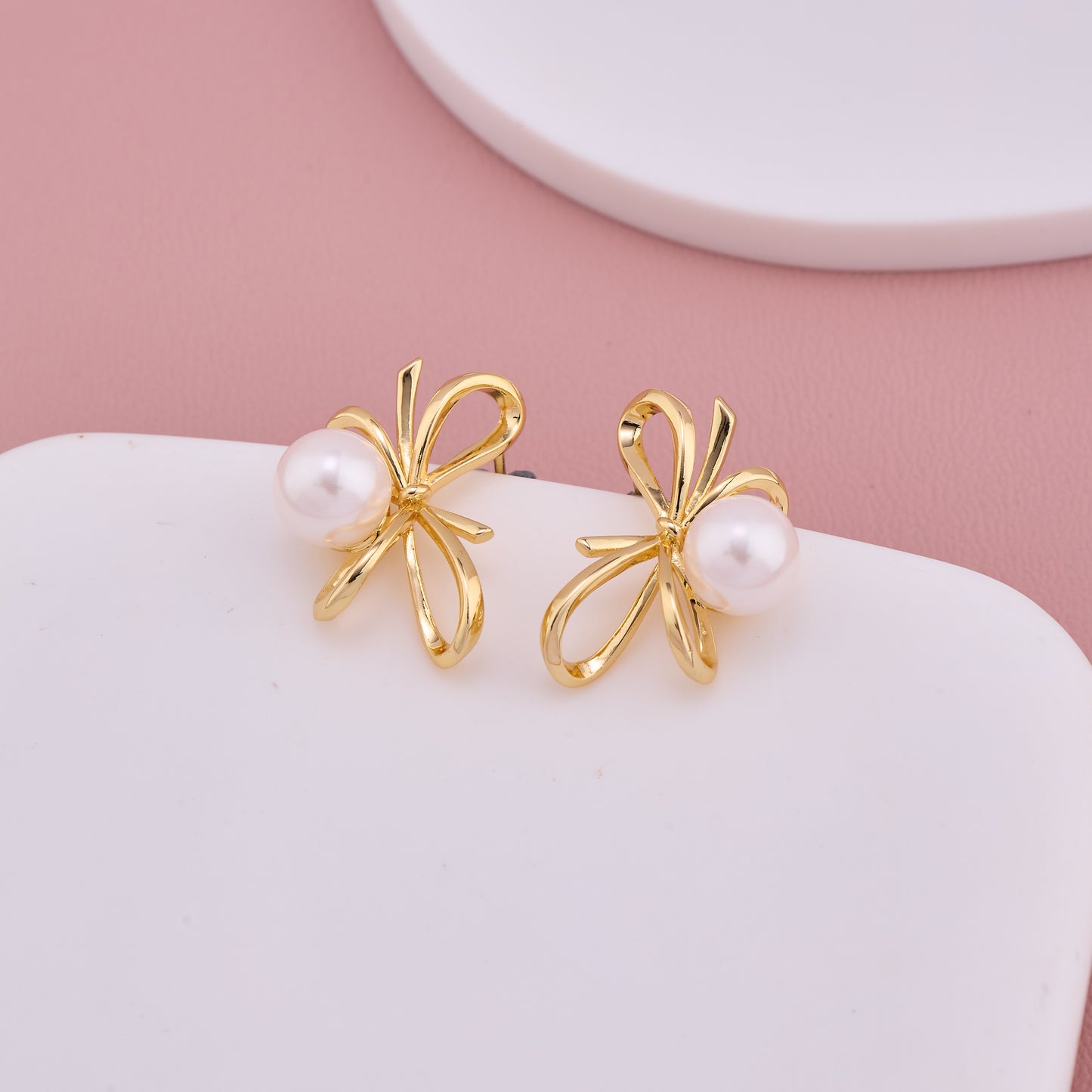 Golden Ribbon Pearl Stud Earrings