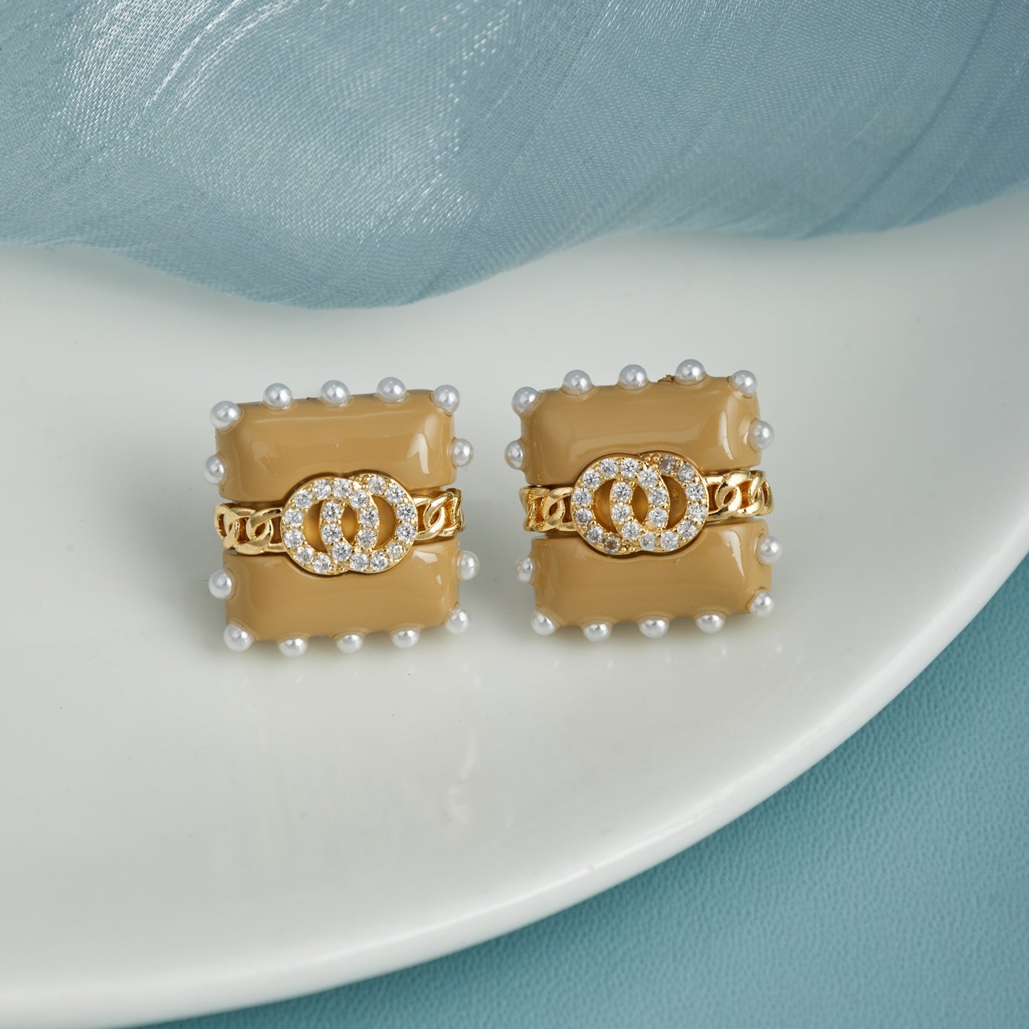 Elegant Earrings Showcasing Timeless Style