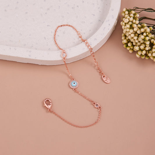 Elegant Gold Bracelet for Stylish Statements