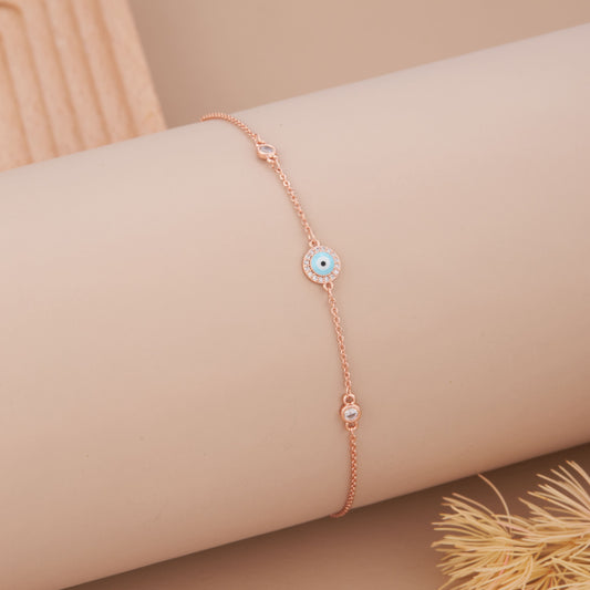 Elegant Gold Bracelet for Stylish Statements