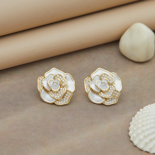 Crystal & Pearl Flower Earrings