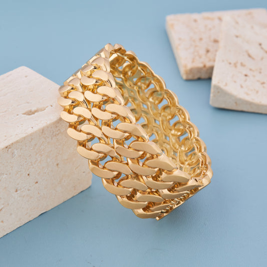 Soft Blush Gold Bracelet