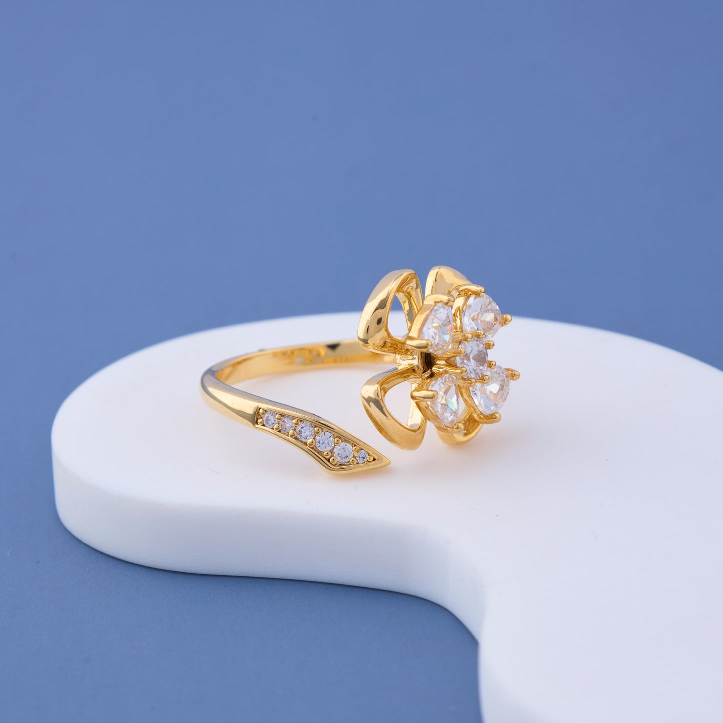 Golden Crystal Petal Flower Ring