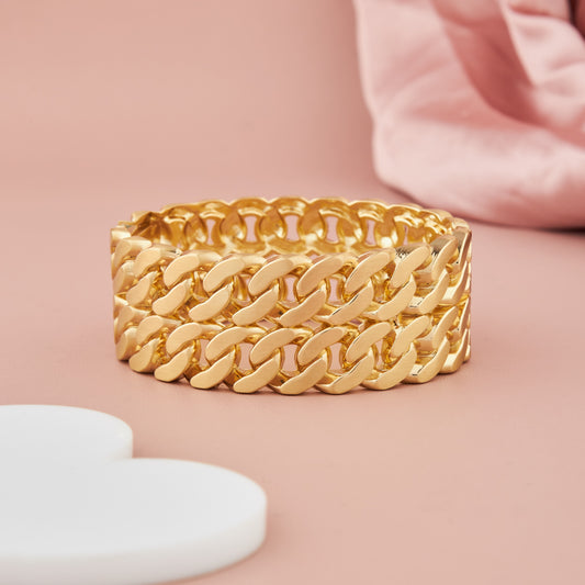 Soft Blush Gold Bracelet