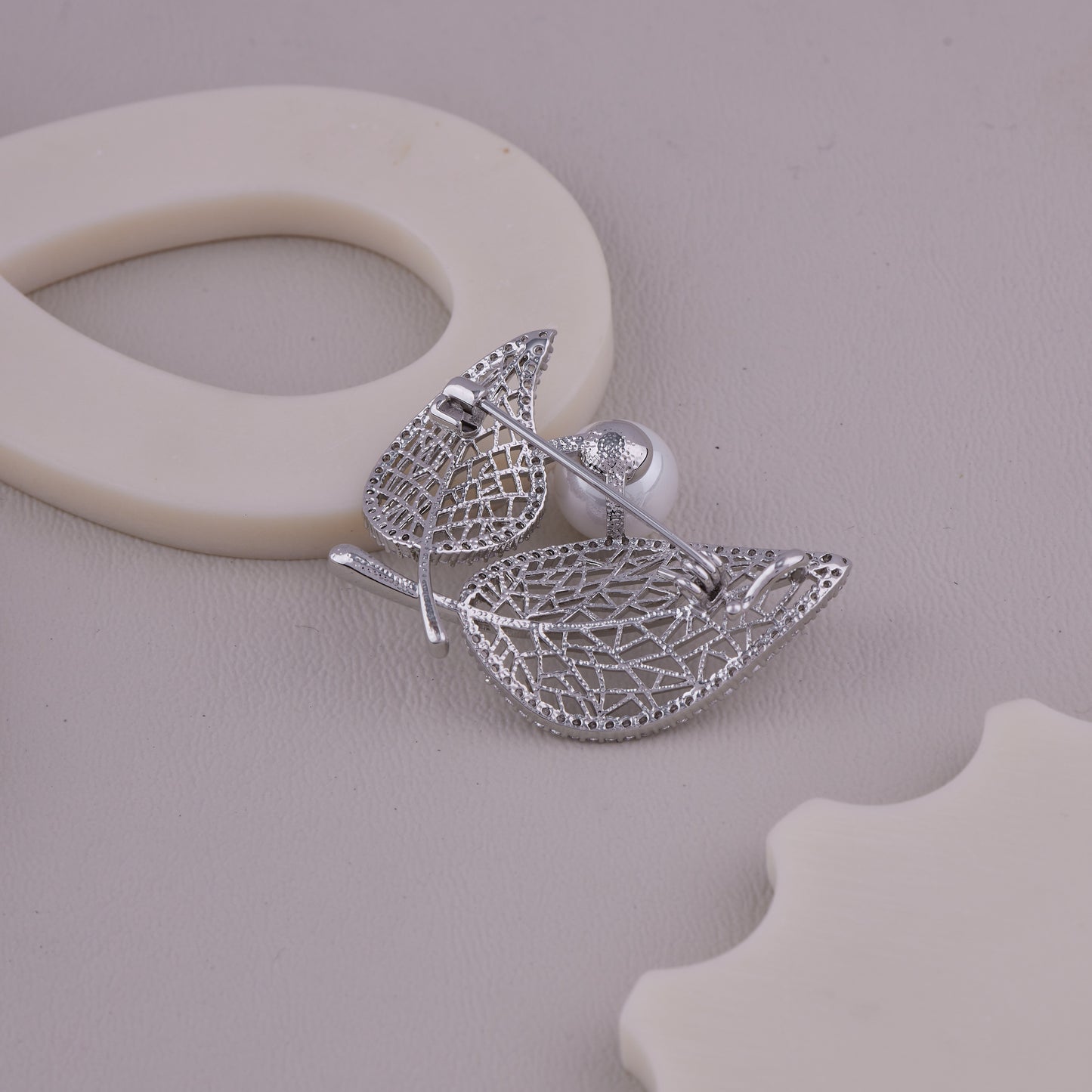 Silver Leaf Pearl Brooch