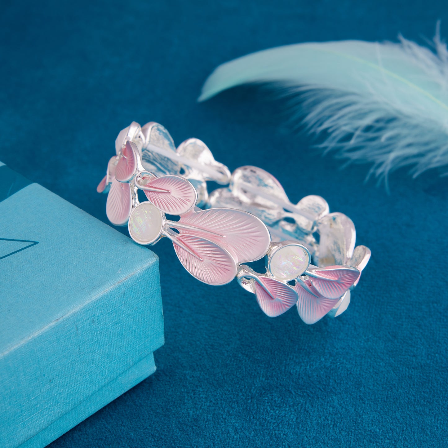Leaf-Shaped Meenakari Bracelet for Women