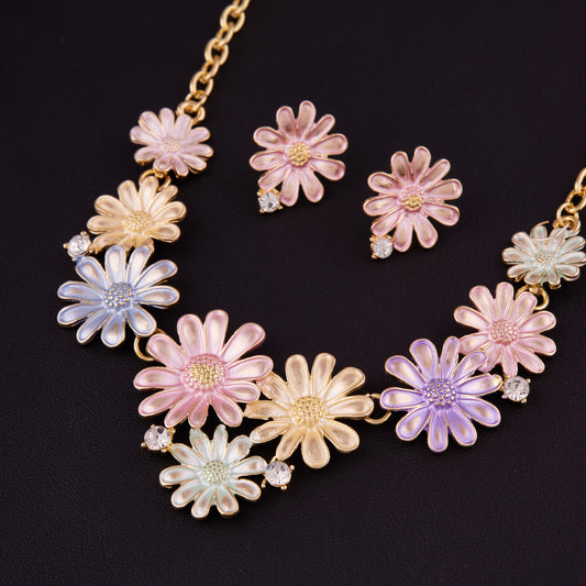 Charming Multicolor Daisy Flower Necklace Set with Earrings for Girls & Women