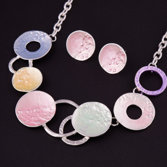 Pastel Circle Motif Necklace & Earrings Set – Artistic Charm