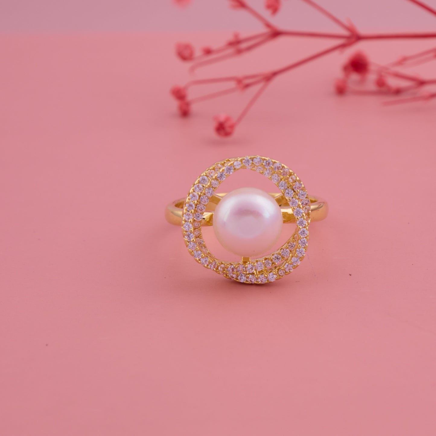 Golden Pearl Essence Ring