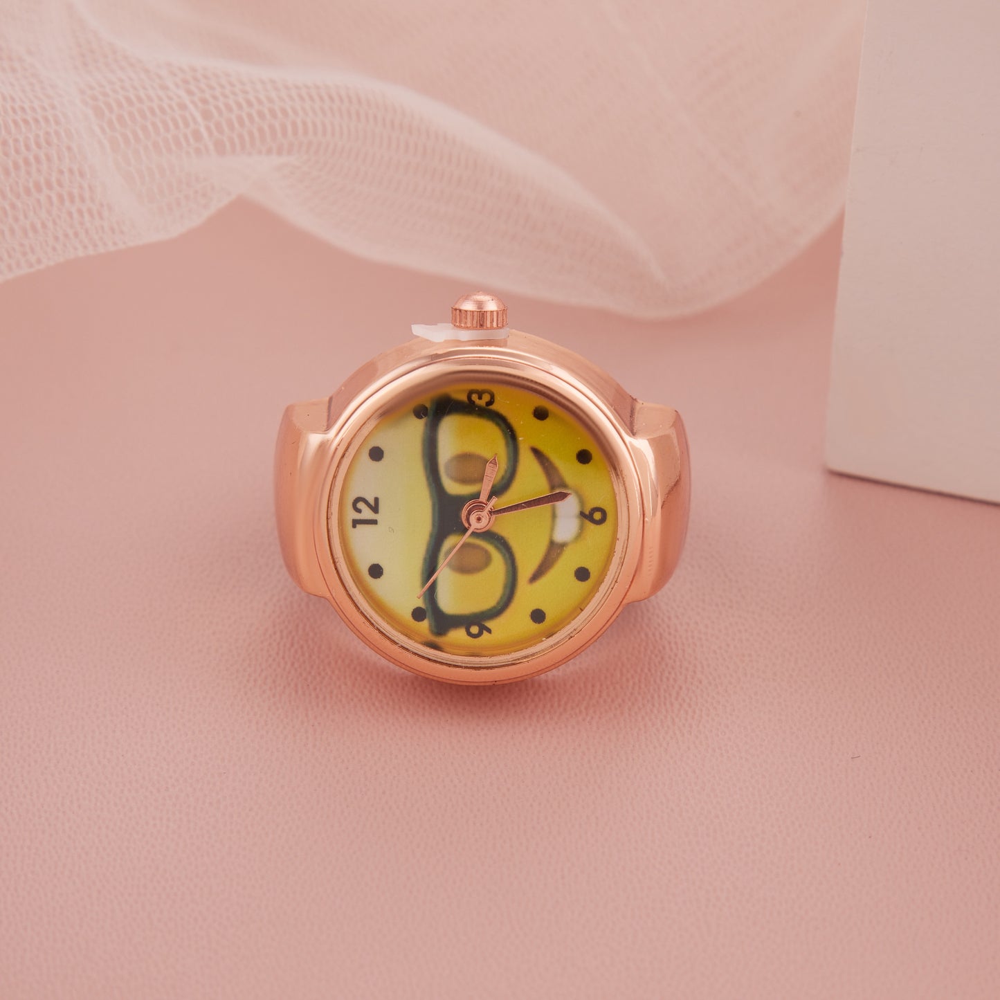 Rose Gold Ring Watch with Funny Nerd Emoji Dial – Perfect for Girls & Teens