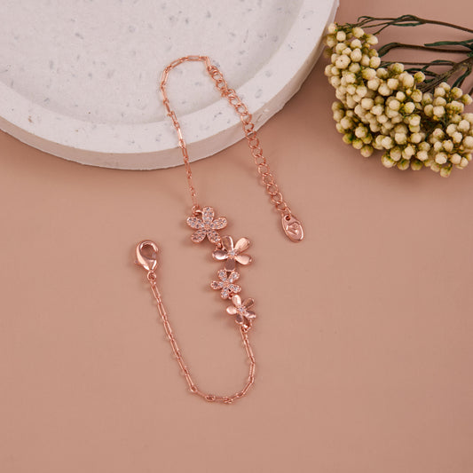 Shiny Gold Bracelet for Elegant Styling