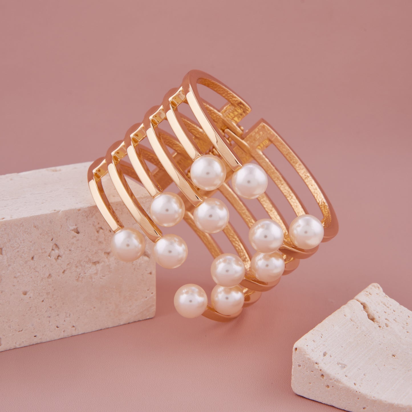 Golden Elegance Pearl Bracelet