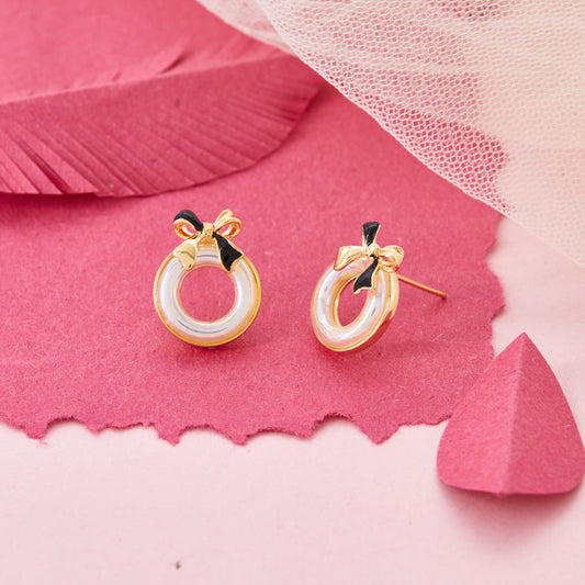 Handcrafted Earrings with Elegant Design