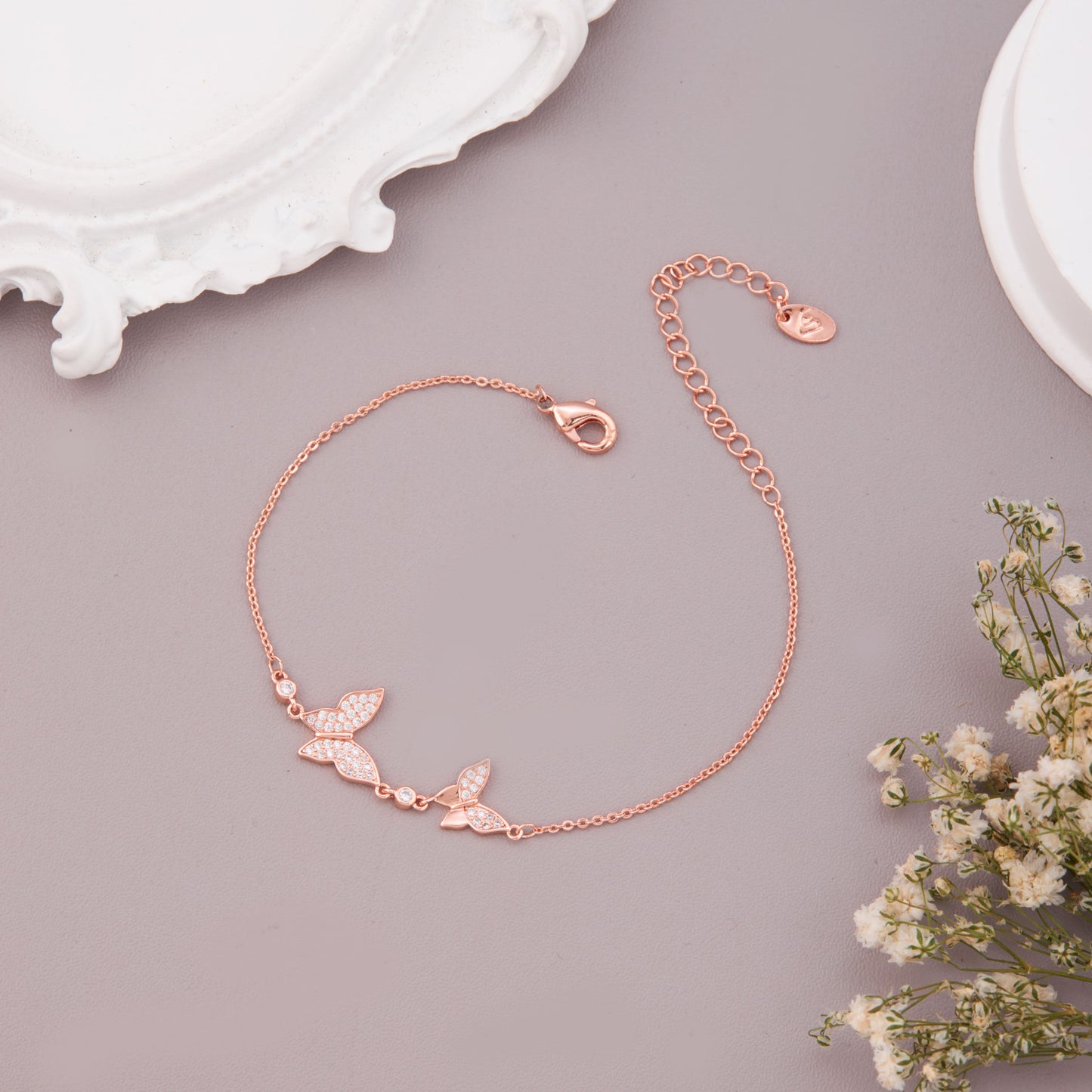 Gold Butterfly Bracelet for Chic Elegance