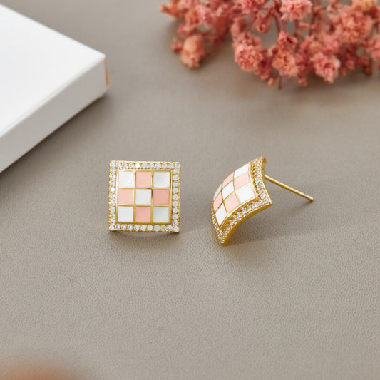 Artisanal Earrings with Unique Craftsmanship