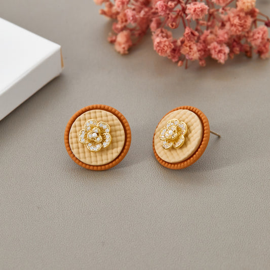 Elegant Floral Earrings with Delicate Detailing