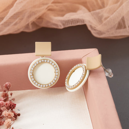 Ivory Wedding Earrings with Timeless Elegance