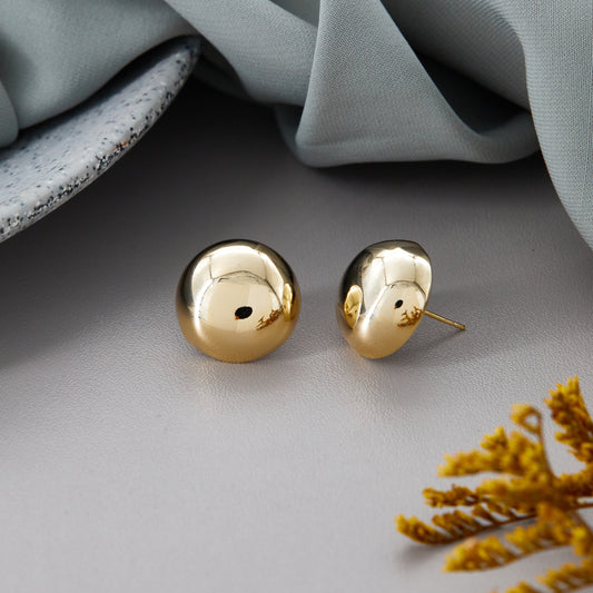 Elegant Shiny Gold Earrings