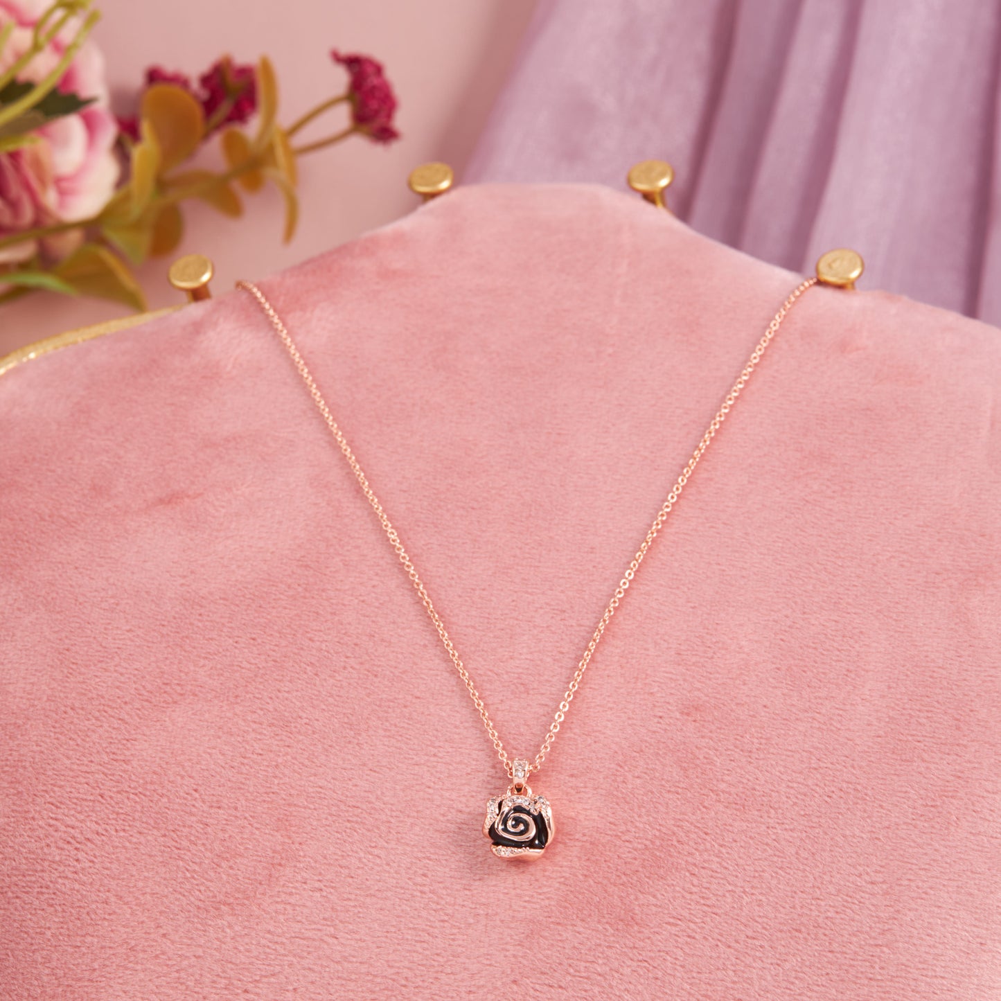 Elegant Rose Gold Spiral Pendant Necklace