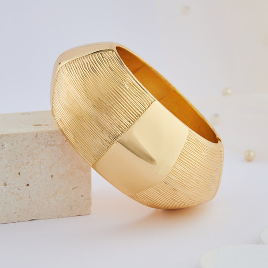Golden Revival Textured Bracelet