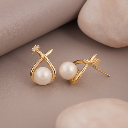 Gold Earrings with Pearls & Diamonds – Luxurious Elegance