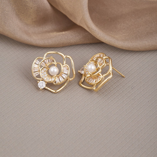 Golden Grace Earrings with Diamonds & Pearls