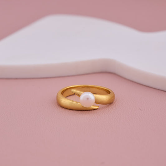 Gold Pearl Ring