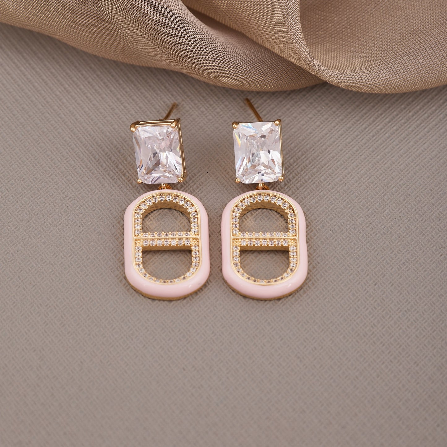 Pink Elegant White Diamond Earrings