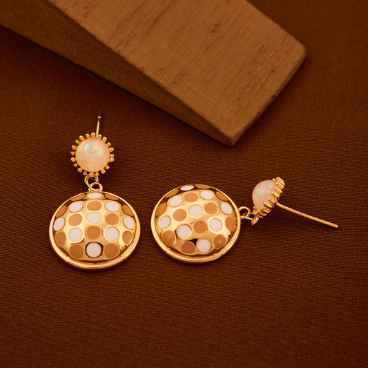 Elegant Gold Earrings Timeless Handmade Craftsmanship