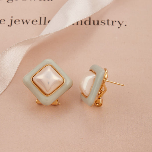 Chic Earrings Fashionable Jewelry to Elevate Your Style