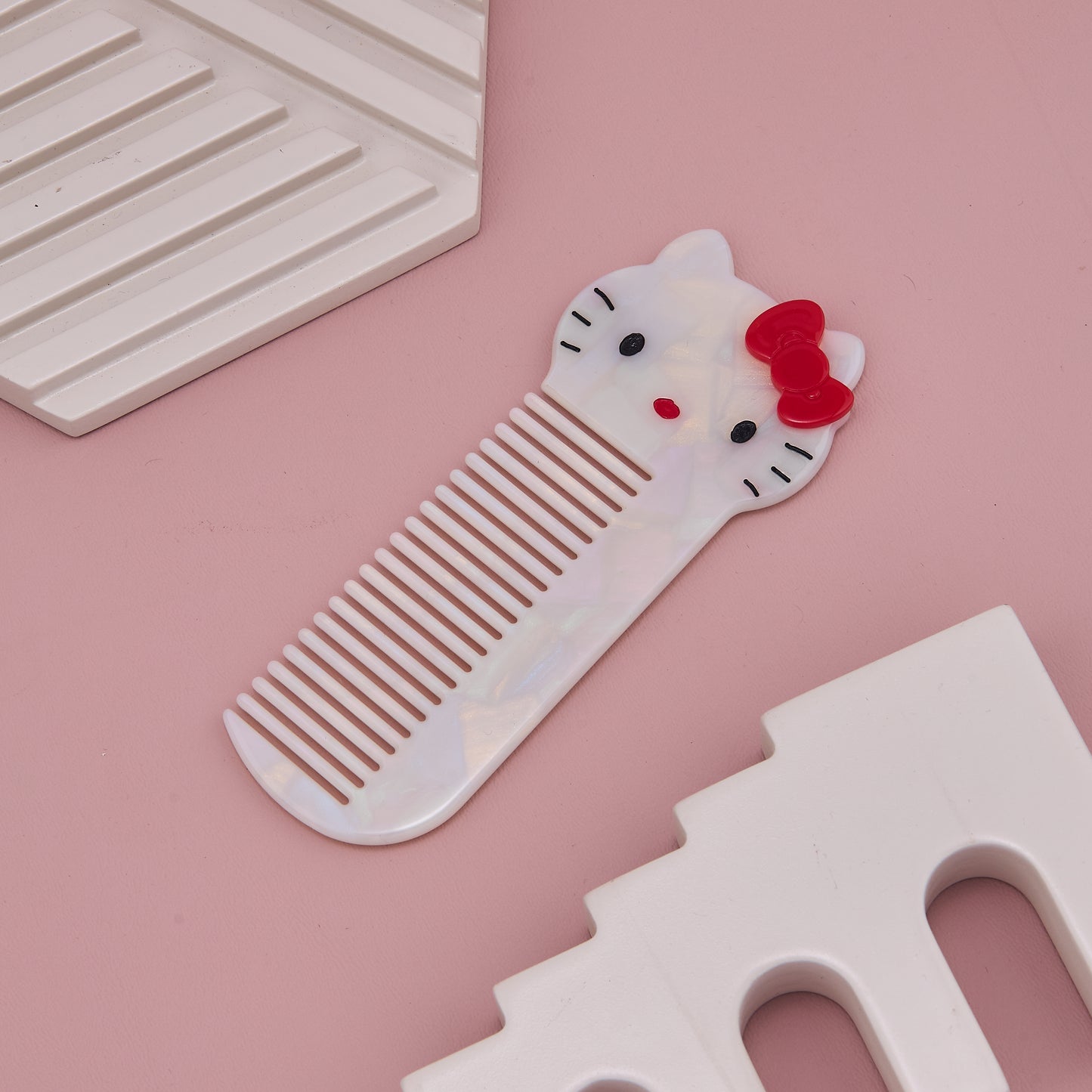Cute Hello Kitty Comb
