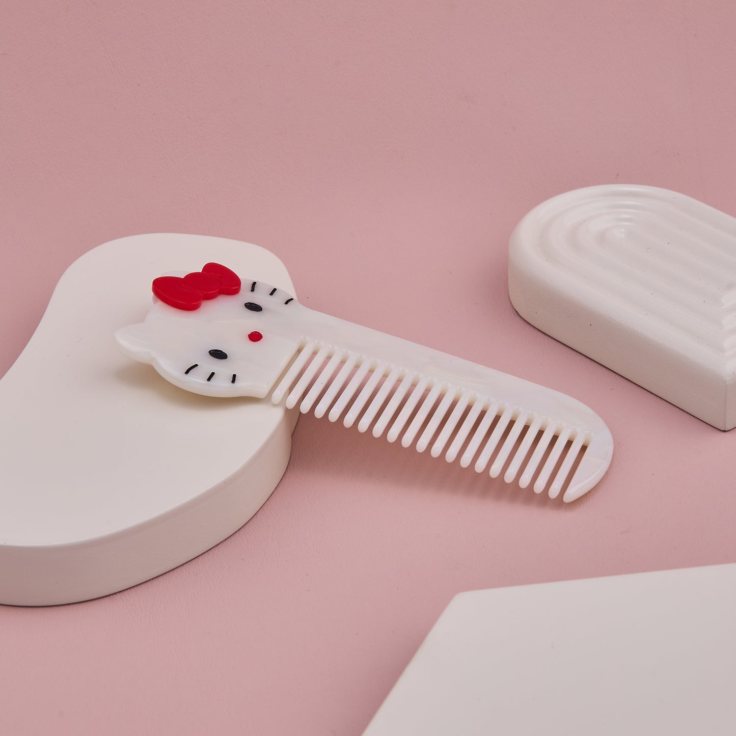 Cute Hello Kitty Comb