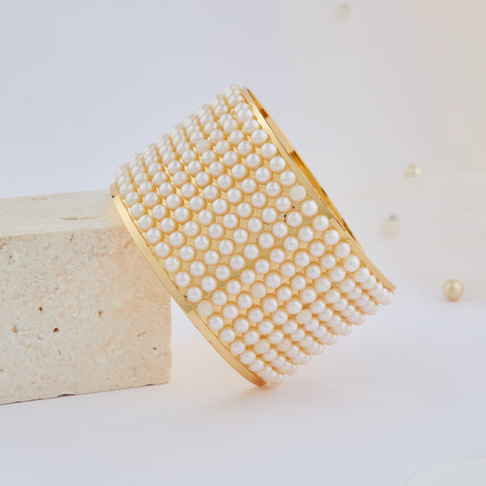 Pearl Embrace Gold Bracelet