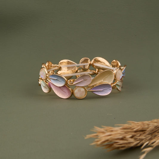 Pastel Leaf Motif Bracelet Elegant Gold-Tone with Enamel Detailing