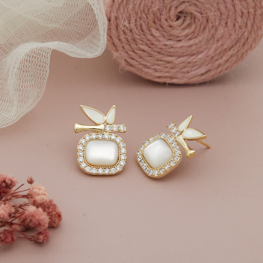 Diamond & Crystal Earrings – Elegant Embellishments