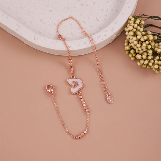 Elegant Bracelet with Intricate Detailing