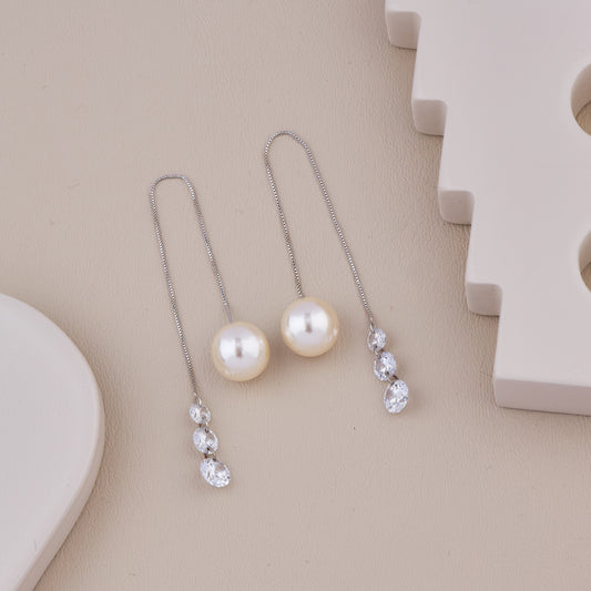 Diamond & Pearl Earrings Sophisticated Luxury