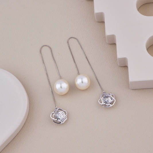 Pearl Earrings Sophisticated & Stylish