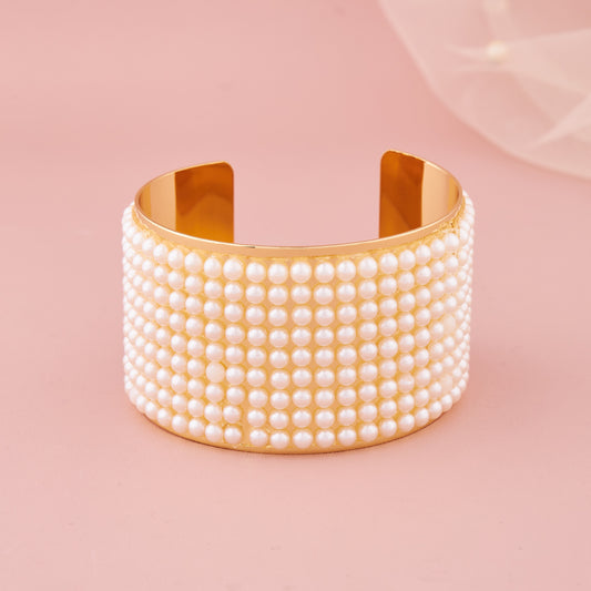 Pearl Embrace Gold Bracelet