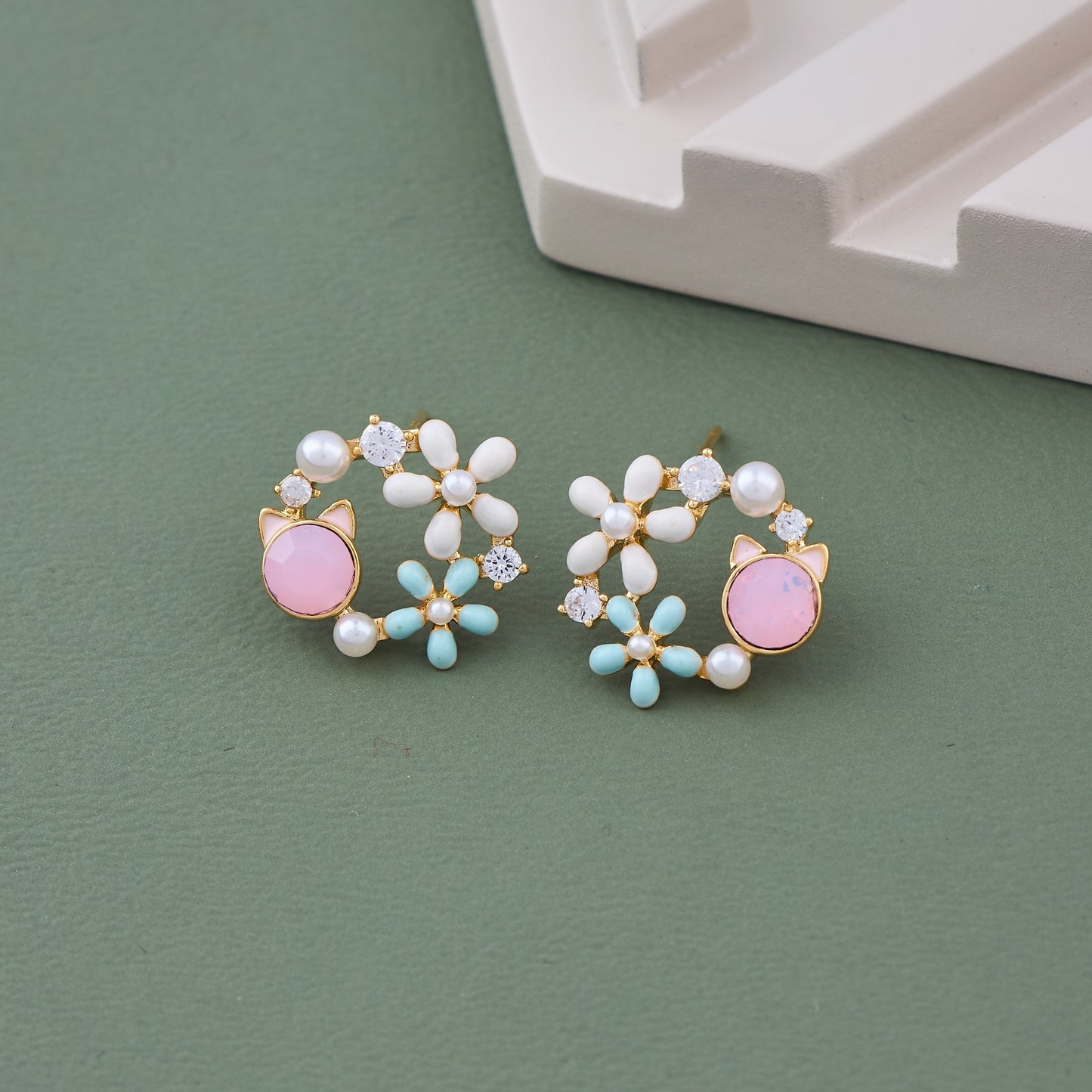 Elegant Floral Circuler Earrings