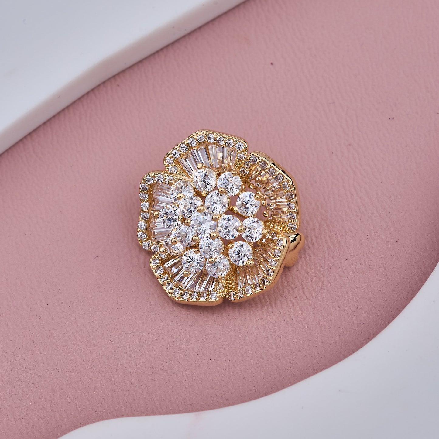 Sparkling Flower Pin