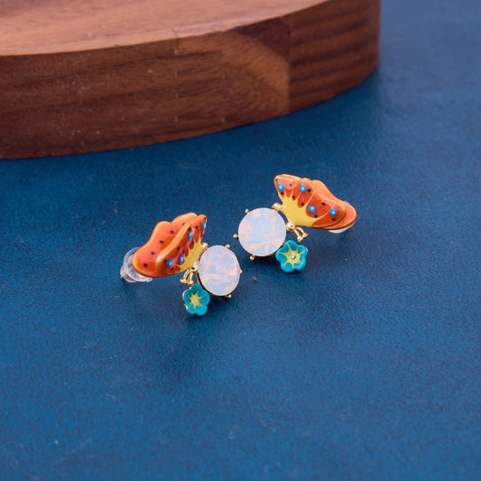 Elegant Earrings with Intricate Design