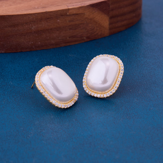 Timeless Diamond Elegance Earrings