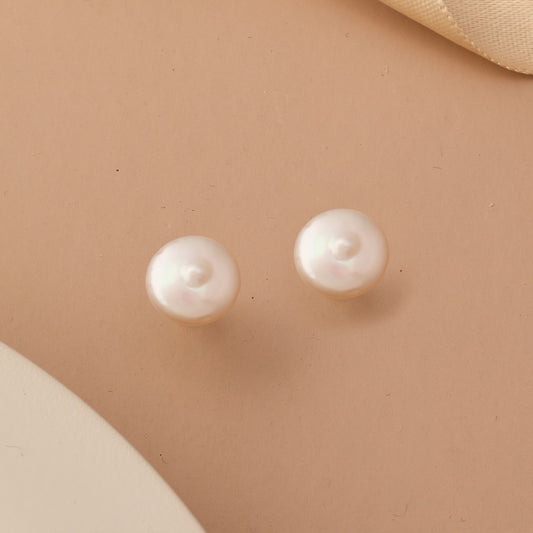 Modern Marble-Finish Circular Earrings