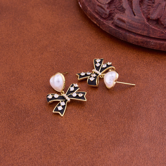 Charming Bow & Heart Earrings