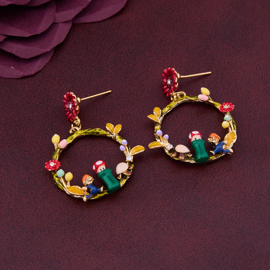 Floral-Inspired Earrings with Artistic Detailing