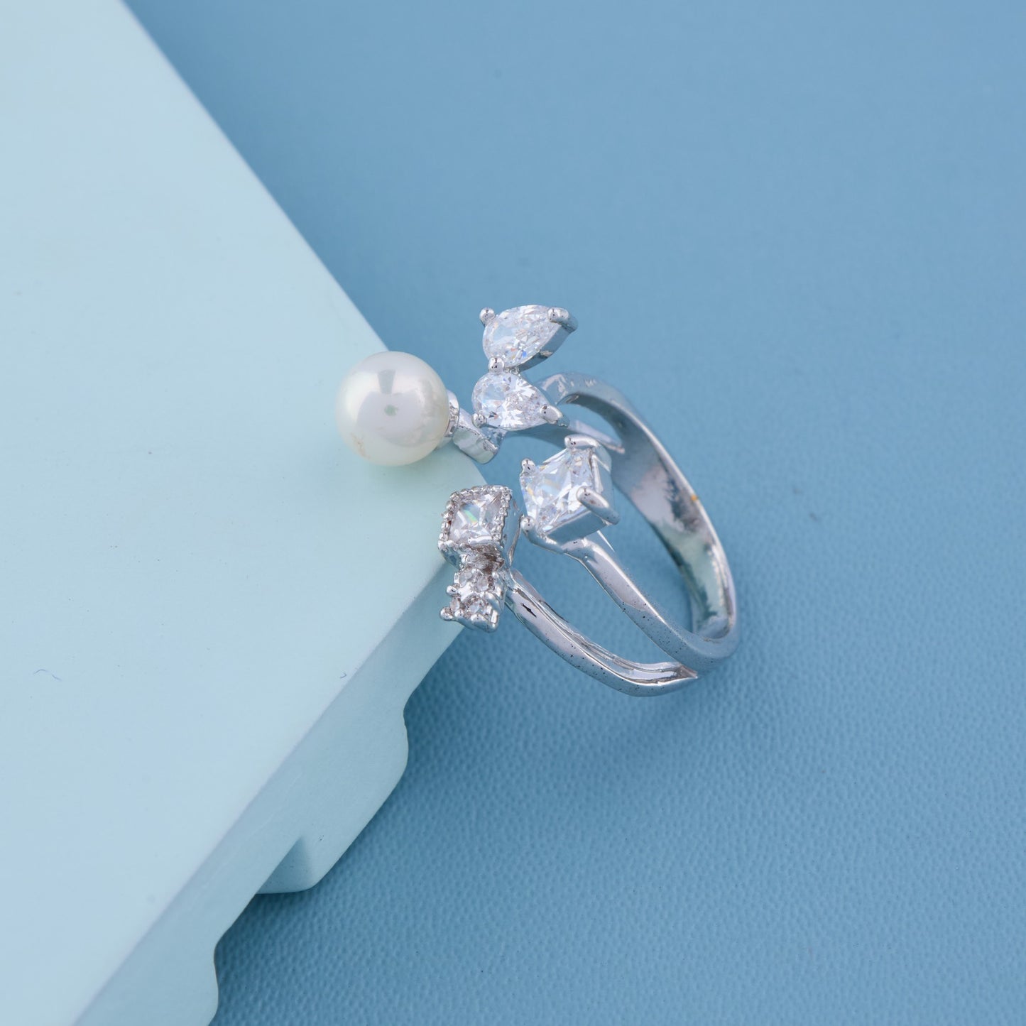 Luxe Pearl Silver Ring